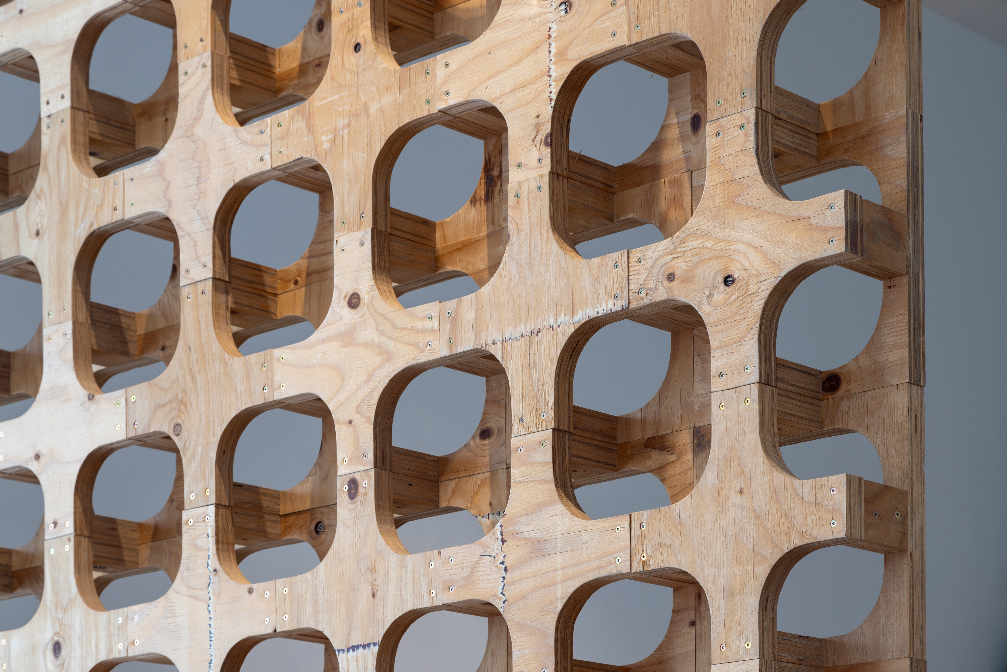 Sandbichler, Peter - Ohne-Titel_Raumteiler